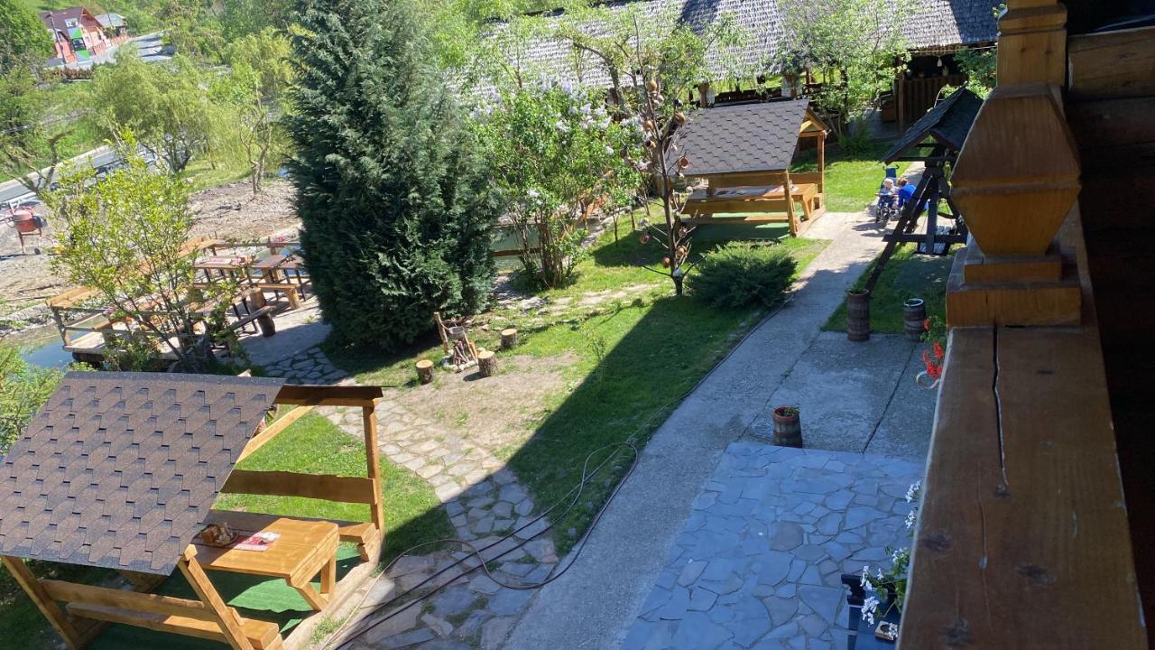 La pintea haiducu Deseşti Exterior foto