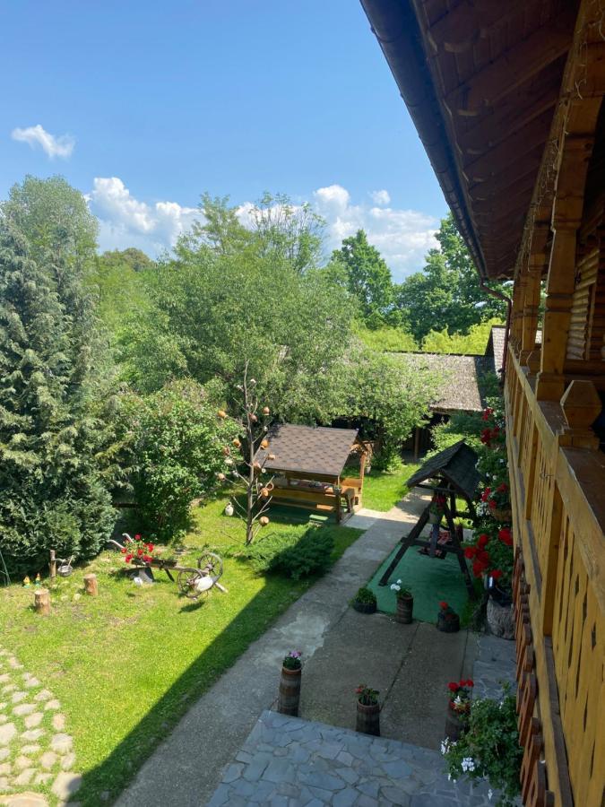 La pintea haiducu Deseşti Exterior foto
